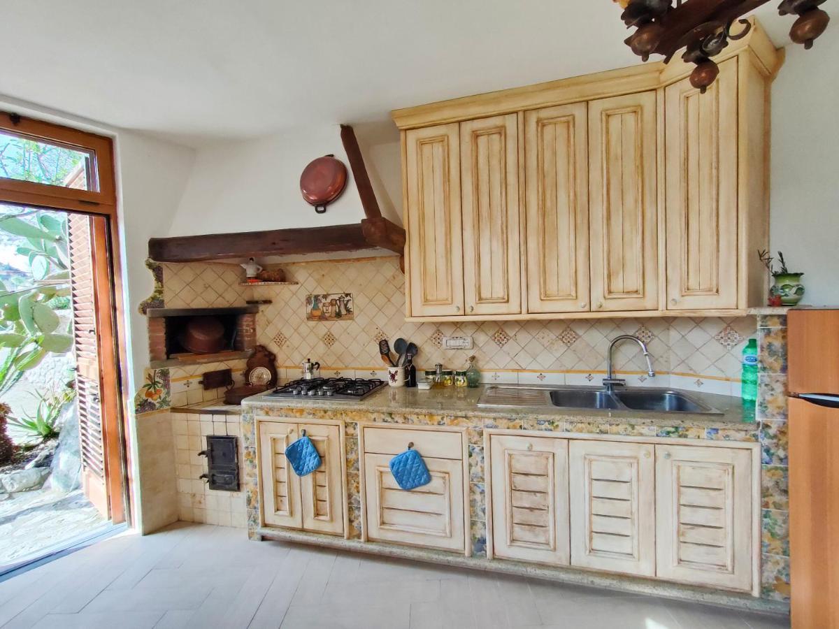Cynara Holiday House ماسّا لوبْرينسِ المظهر الخارجي الصورة