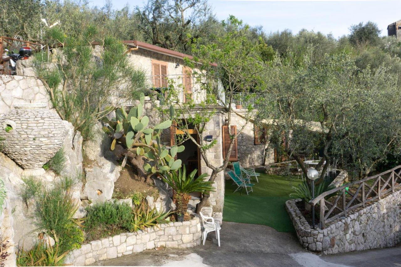 Cynara Holiday House ماسّا لوبْرينسِ المظهر الخارجي الصورة